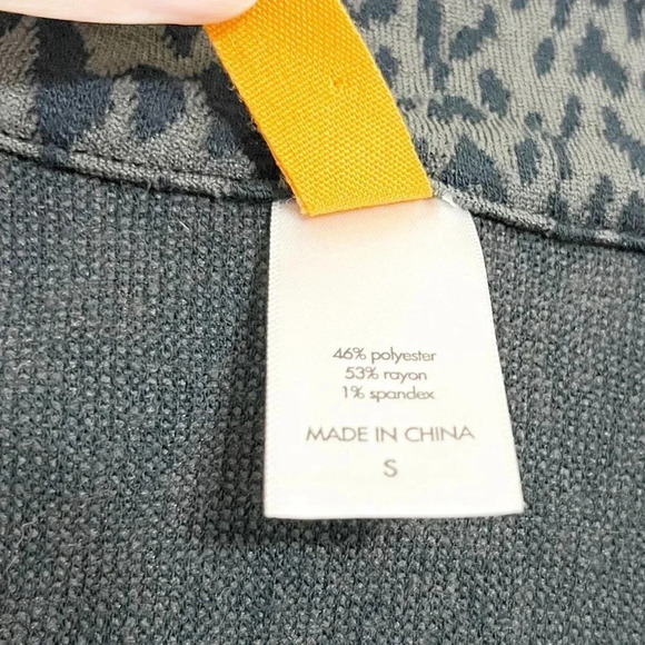 Lucy Gray & Blue Textured Half Zip Pullover Athletic Jacket Women's Size Small - Picture 7 of 8